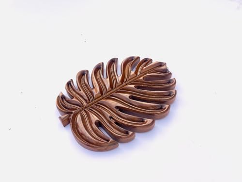 kveer wood Wooden Leaf Wall Art – Handcrafted Monstera Leaf Carving | Natural Wood Finish Wall Decor for Living Room, Bedroom & Office – Rustic Home Decoration