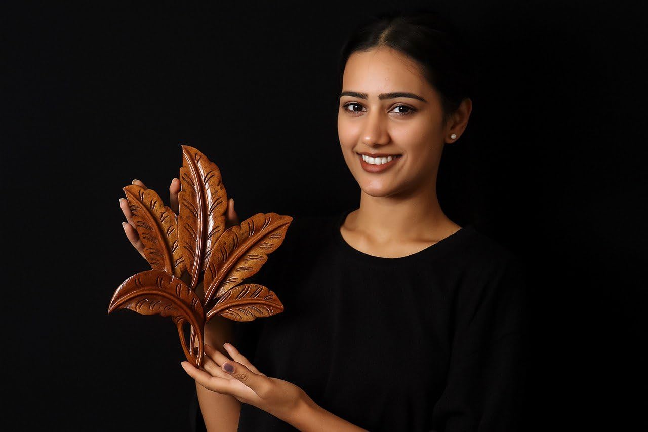 kveer wood Handcrafted Wooden Leaf Wall Art – Natural Brown Leaf Design for Home & Office Decor – 3D Carved Wood Wall Hanging