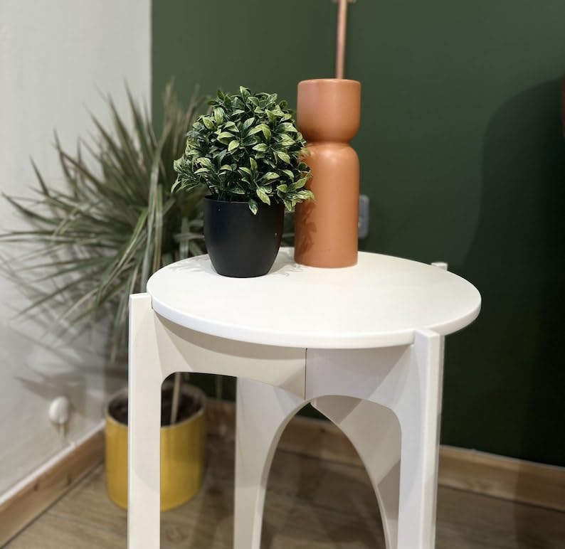 kveer Wood Modern Gothic Arch Side Table, White Wooden Accent Table, Round Top/Folding