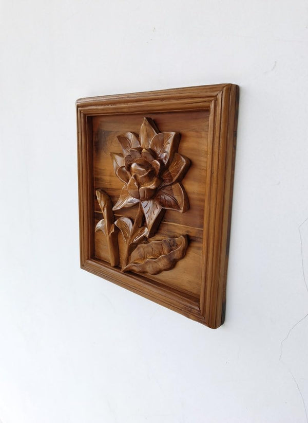 kveer Hand Carved Wooden Floral Wall Art, Rustic 3D Botanical Rose Carving, Farmhouse Style Decor