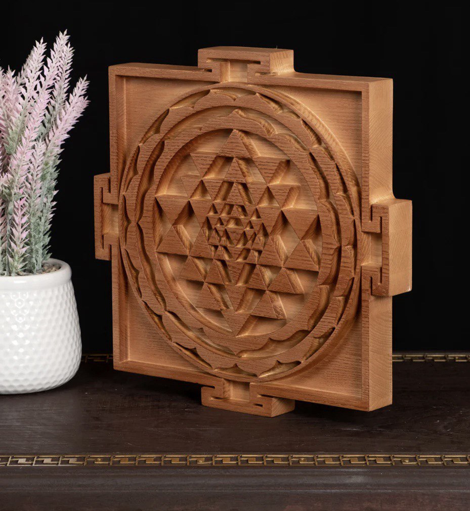 kveer wood Handcrafted Wooden Sri Yantra Wall Hanging – Sacred Geometry Vastu Symbol for Meditation & Positive Energy – Traditional Indian Spiritual Home Decor wood