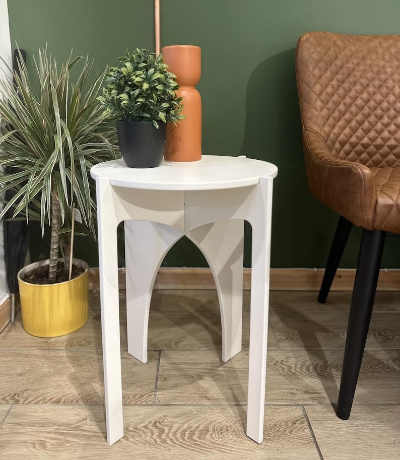 kveer Wood Modern Gothic Arch Side Table, White Wooden Accent Table, Round Top/Folding