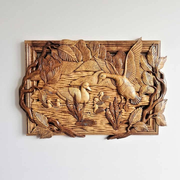 kveer wood Handcrafted Wooden Duck Family Wall Art, 3D Carved Nature Scene, Rustic Home Decor