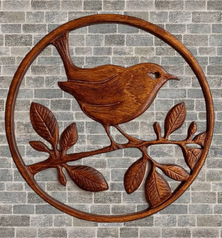 kveer Handcrafted Wooden Bird Wall Art – Round Nature-Themed Wall Hanging Décor – Rustic Carved Wood Plaque for Living Room, Bedroom, or Entryway – 12 Inch Wood