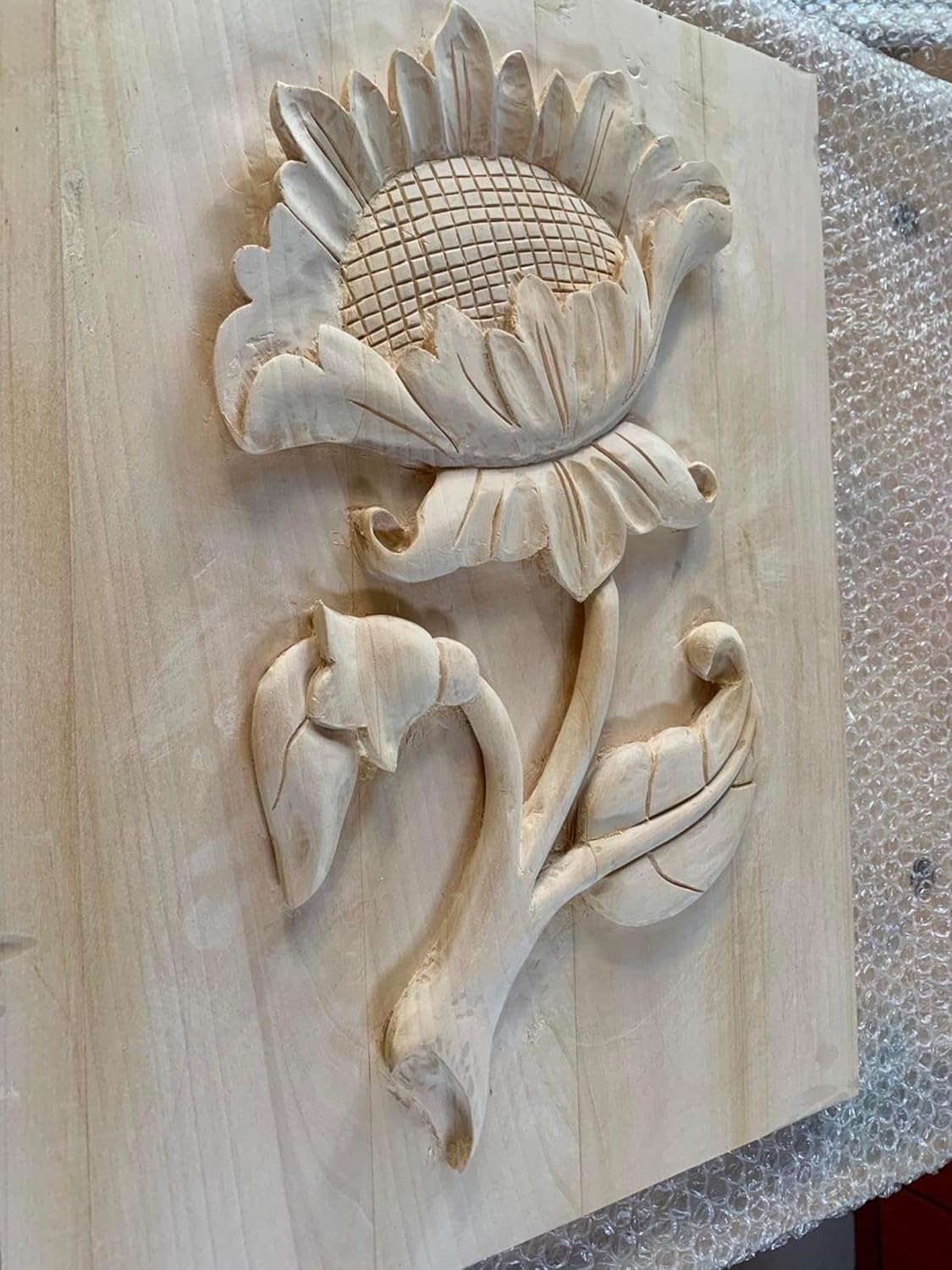 kveer Wood Carving with Sunflower Design WoodcarvingSteven