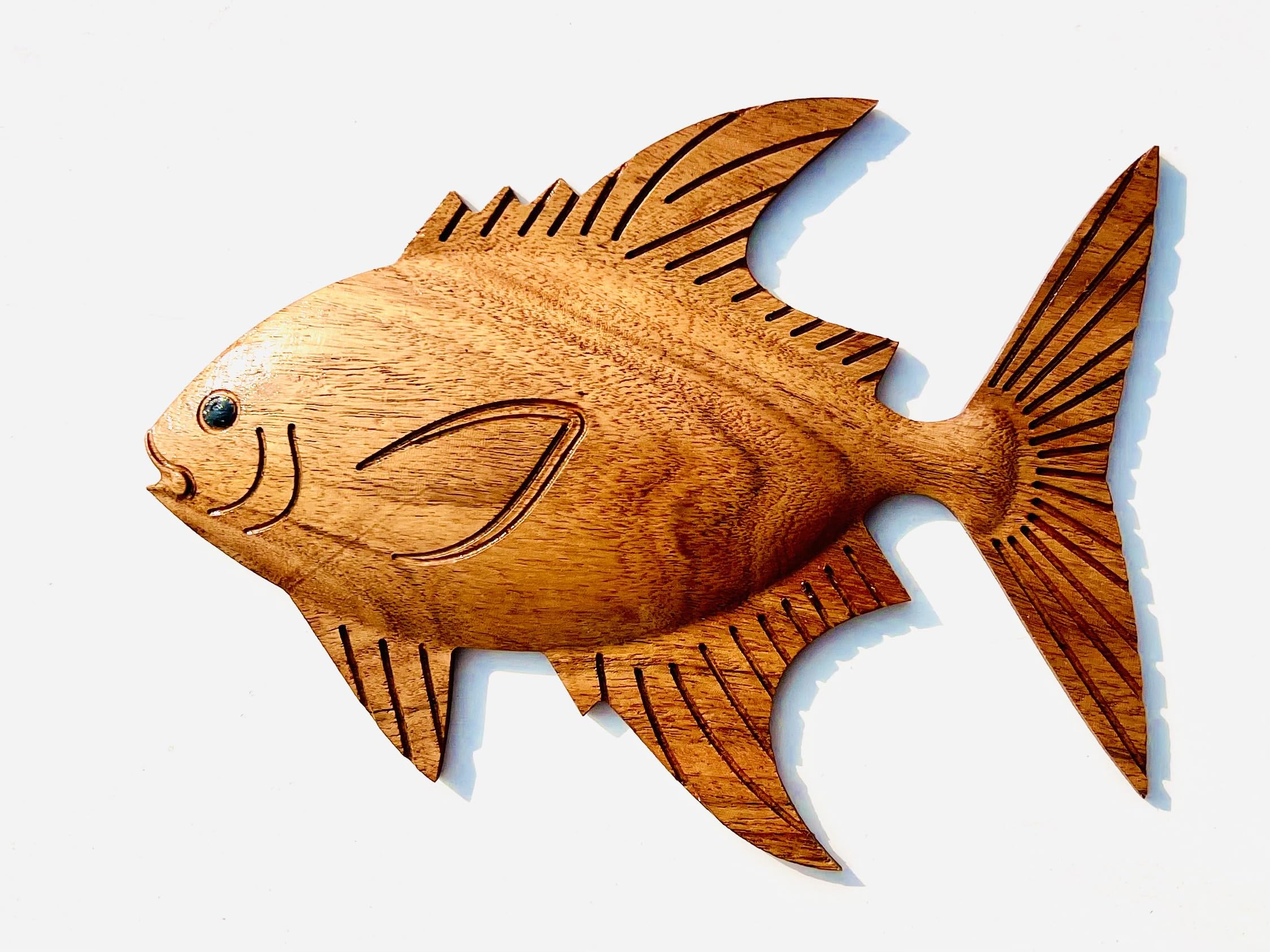 kveer wood Handcrafted Wooden Fish Wall Art – Decorative Hanging Fish Sculpture for Home, Office, or Beach House Decor – Natural Finish Wood Carving – 3D Marine Wall Accent