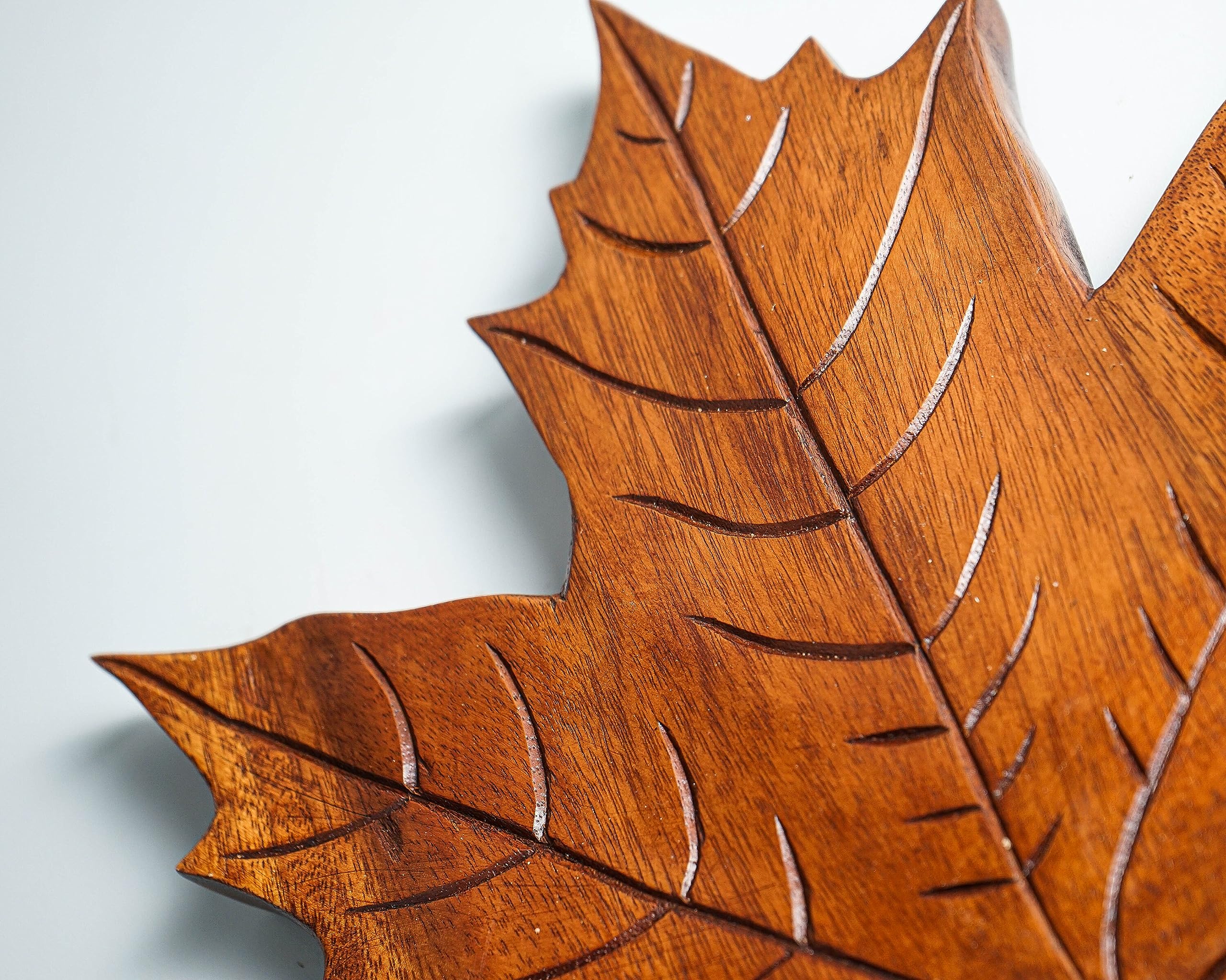 kveer SS Art Solid Wood Maple Leaf Wall Art | Wood Carving | Room Decor | Honey Finish