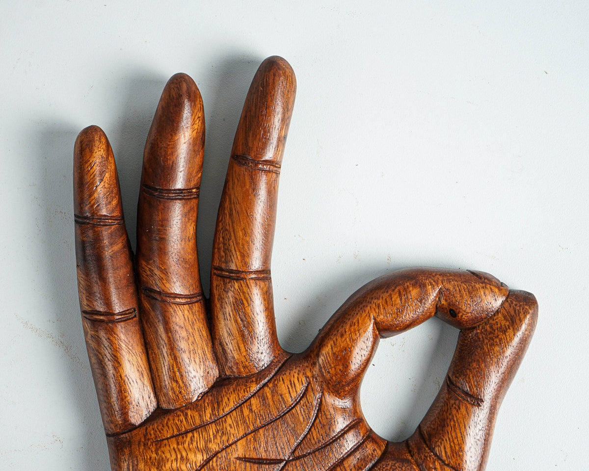 kveer WOOD Wooden Hand Wall Art – OK Gesture Carved Hand Sculpture – Solid Wood Decorative Wall Hanging for Home, Yoga Studio, Office, Meditation Room – Natural Brown Finish
