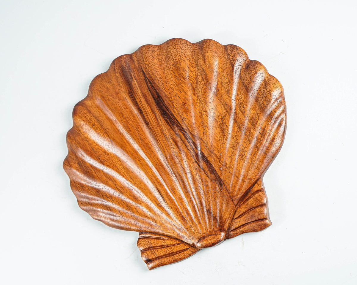 kveer wood Art Solid Wood D Shape Seashell Wall Art | Wood Carving | Room Decor | Honey Finish